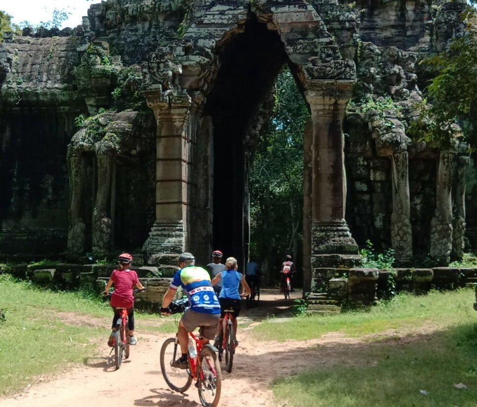 Essential Angkor Wat Sunrise & Siem Reap Bike Countryside 2 Days