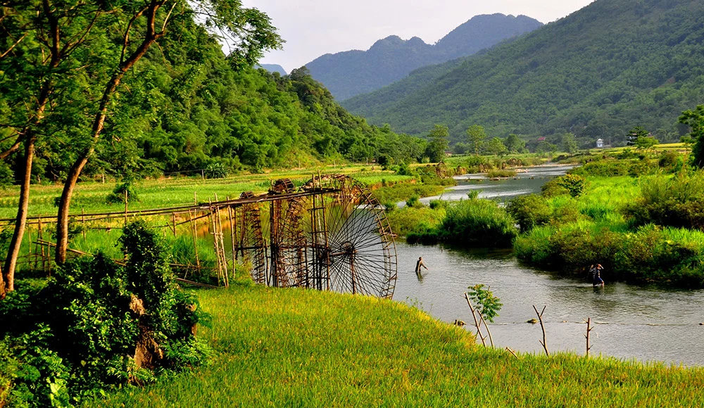 Conquer the Steep Climb: Cycling the Peaks of Pu Luong