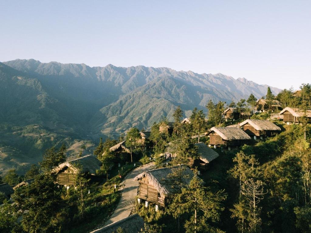 Deep Cultural Immersion: The Ultimate Ethnic Minority Village E-Bike Tour Sapa