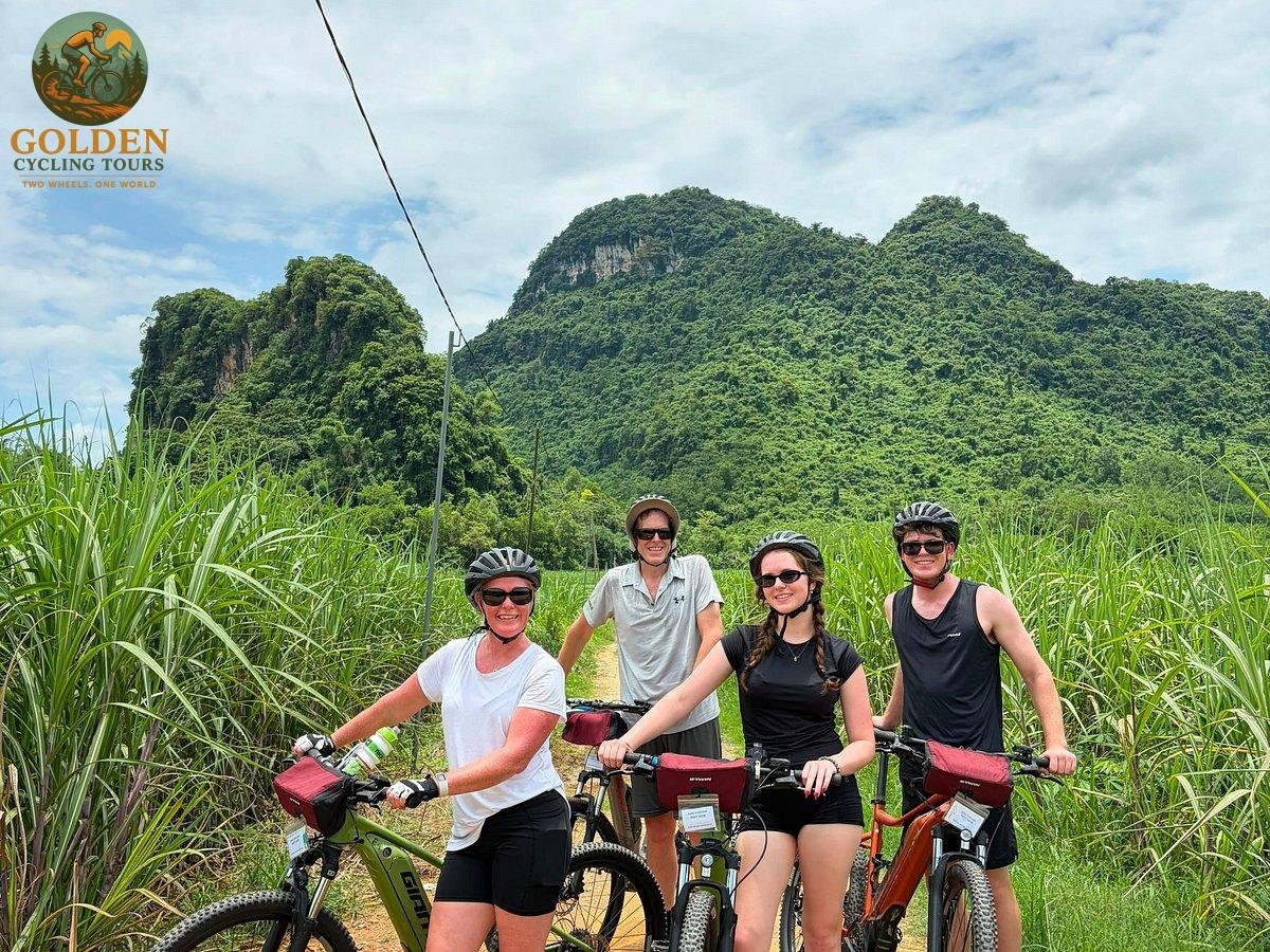 Private Hanoi to Mai Chau, Pu Luong & Ninh Binh Cycling Tour