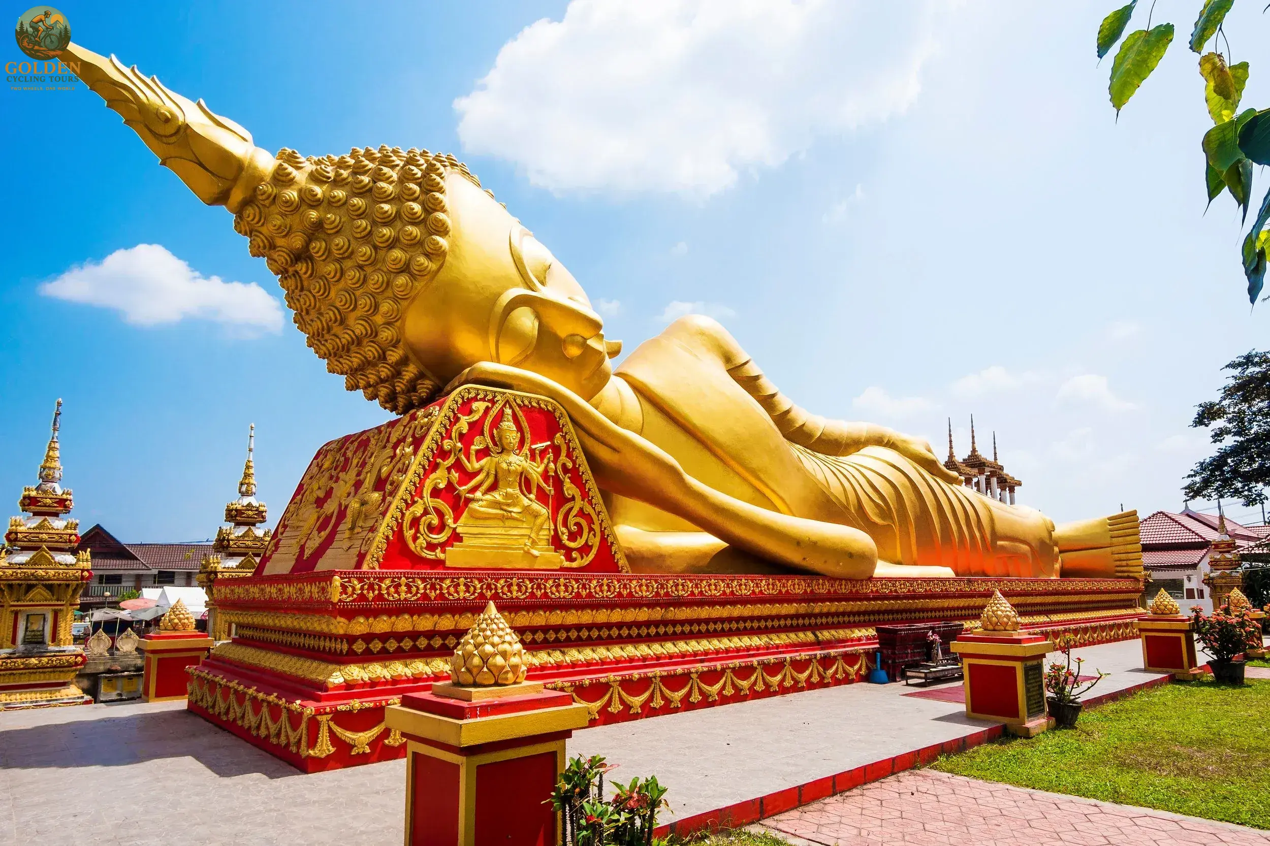 Gourmet Laos Cycling Luxury Tours: Culinary Delights & Fine Wine