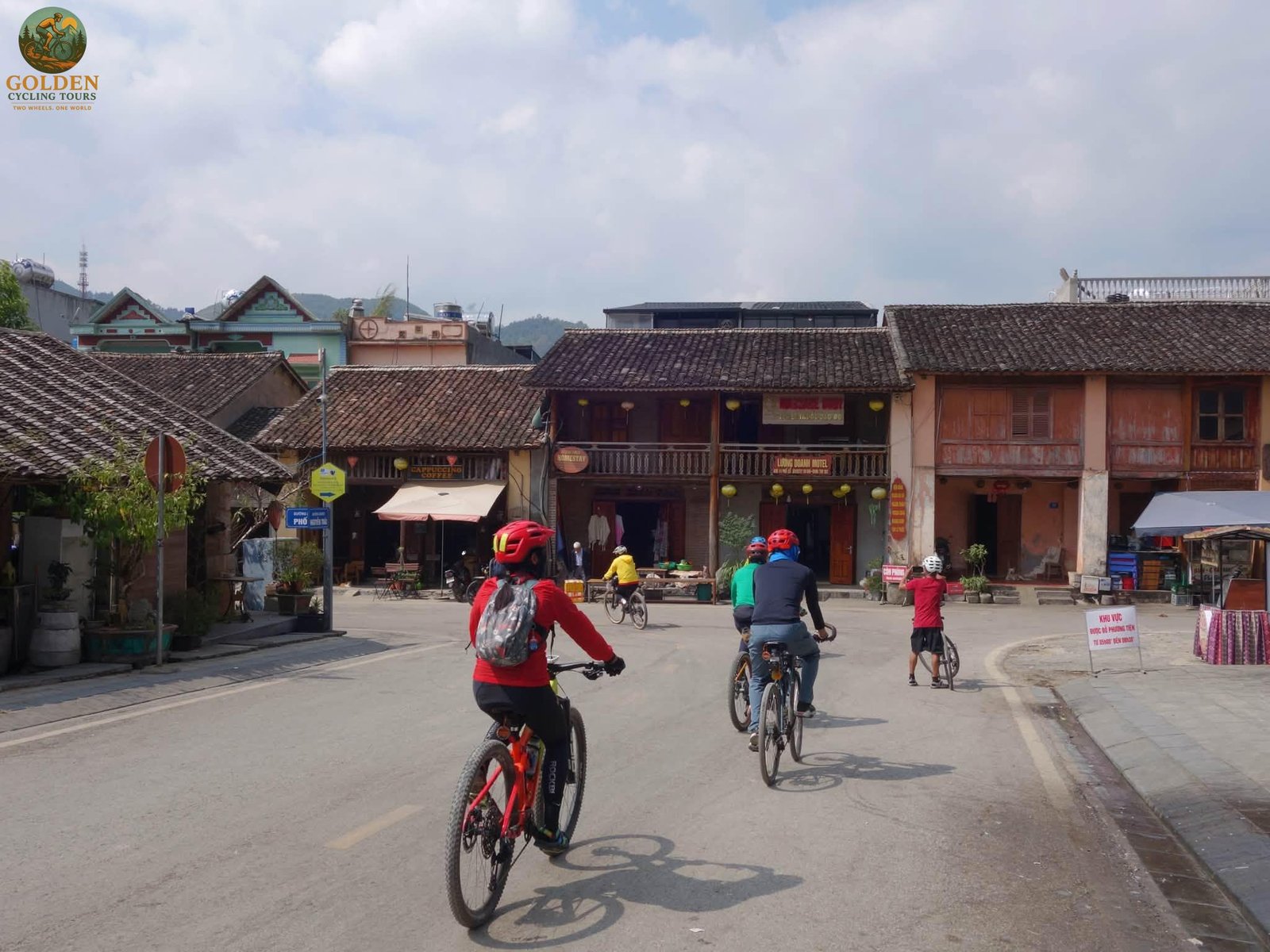 Northern Vietnam MTB Tours: Ha Giang, Cao Bang & Sapa