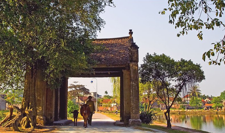 Duong Lam Village Cycling Hanoi