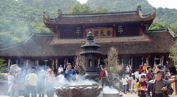 Perfume Pagoda Hanoi Cycling