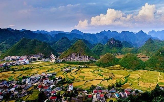 Quan Ba Ha Giang Cycling