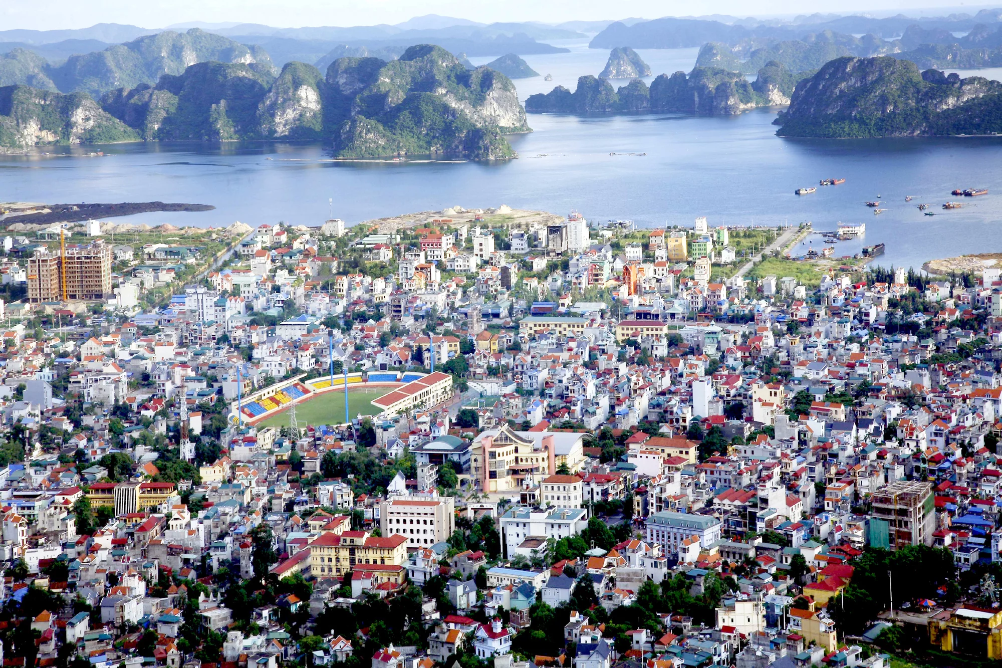 Cam Pha Quang Ninh Cycling