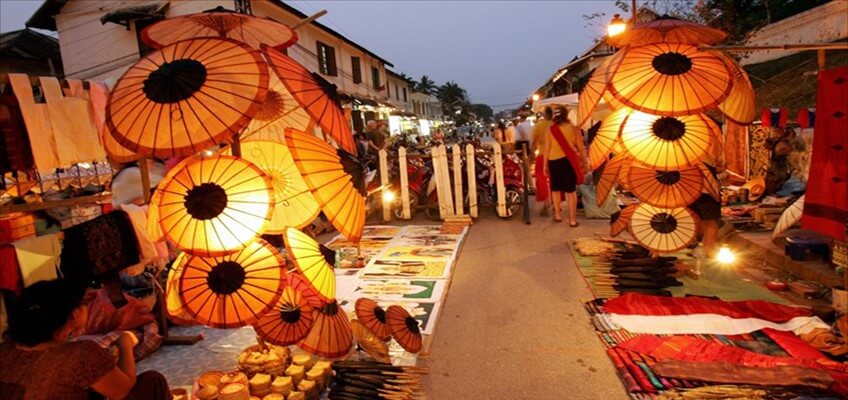 Shopping in Laos