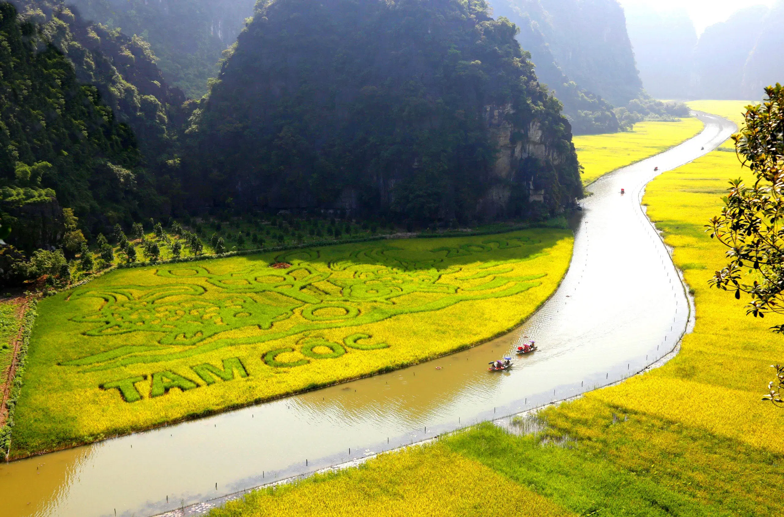 1764476140_ninh-binh-anh-so-du-lich.webp