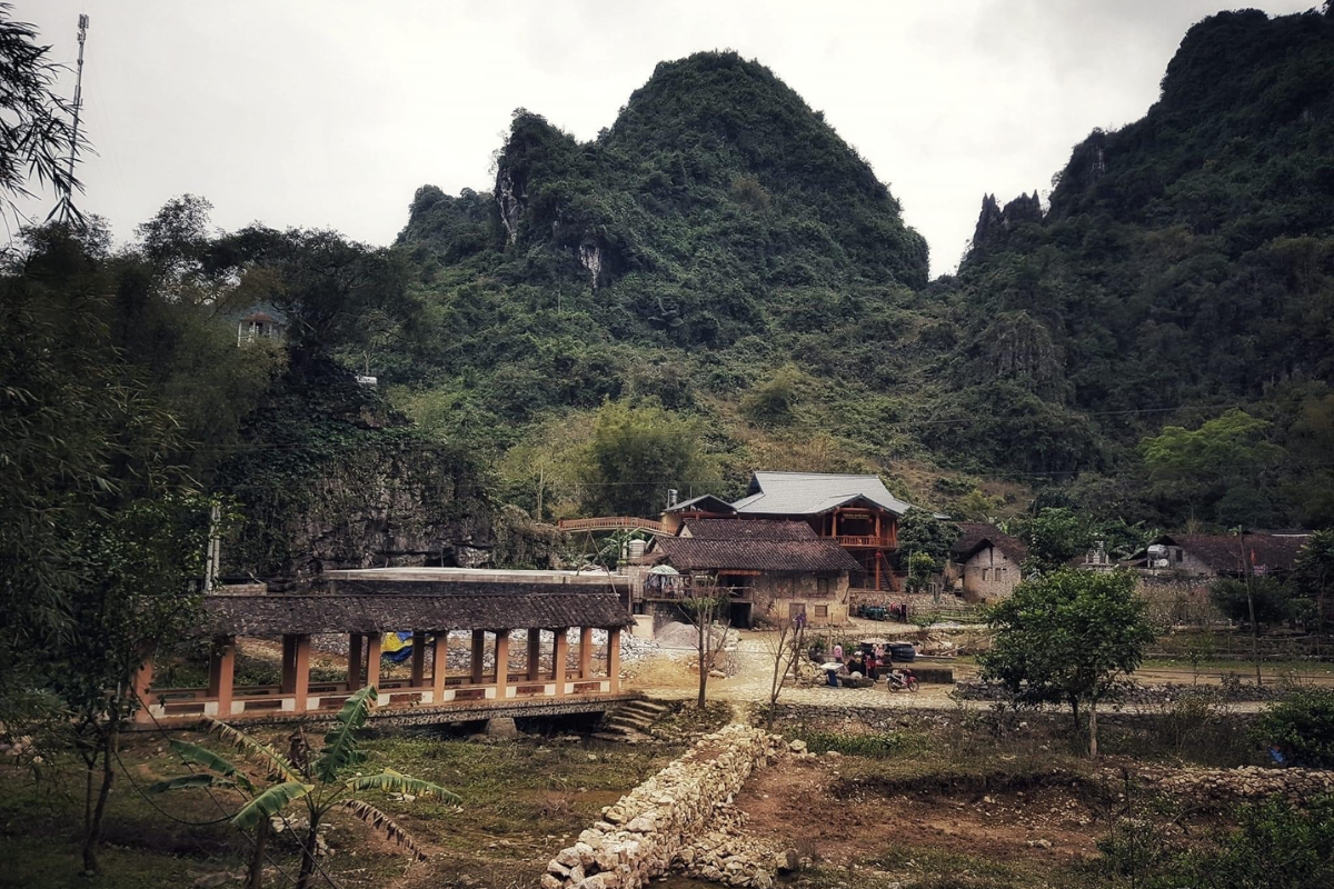 1772075017_Khuoi_Ky_Stone_Village_Cao_Bang_Vietnam.png