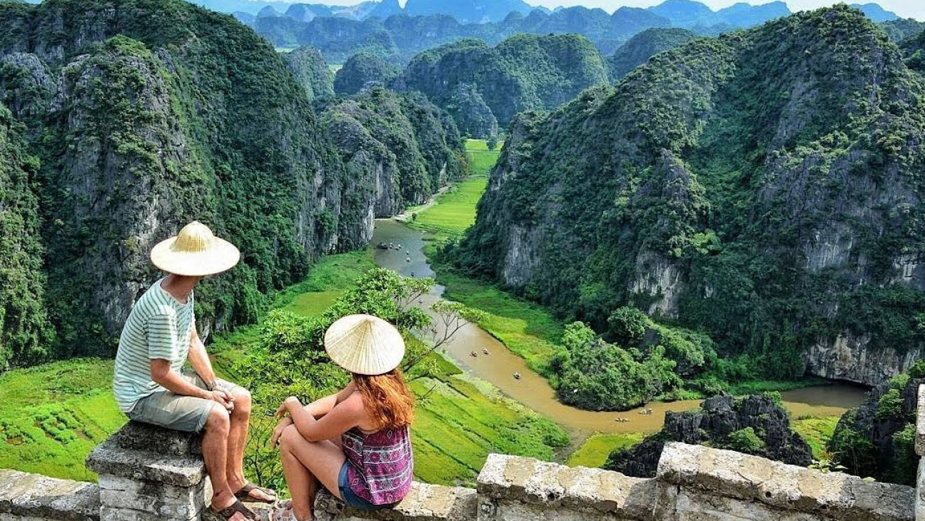The Golden Cycle: Experience the Best Ninh Binh E-bike Tour Through Rice Paddies