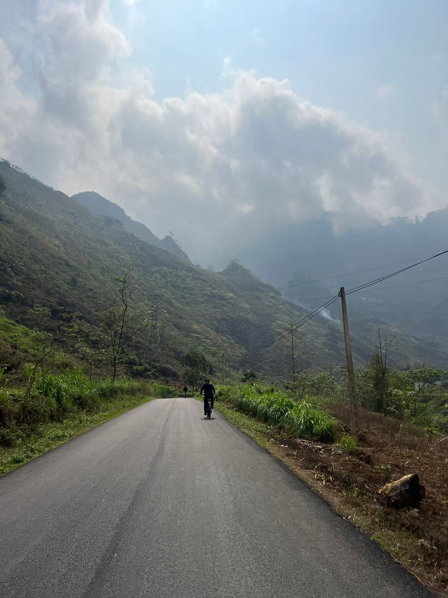 Cao Bang E-Bike Discovery: 6-Day Electric Mountain Bike Tour