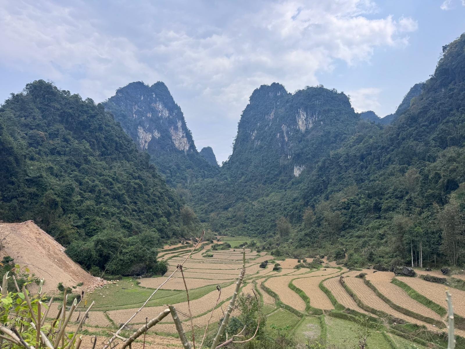 Cao Bang E-Bike Discovery: 6-Day Electric Mountain Bike Tour