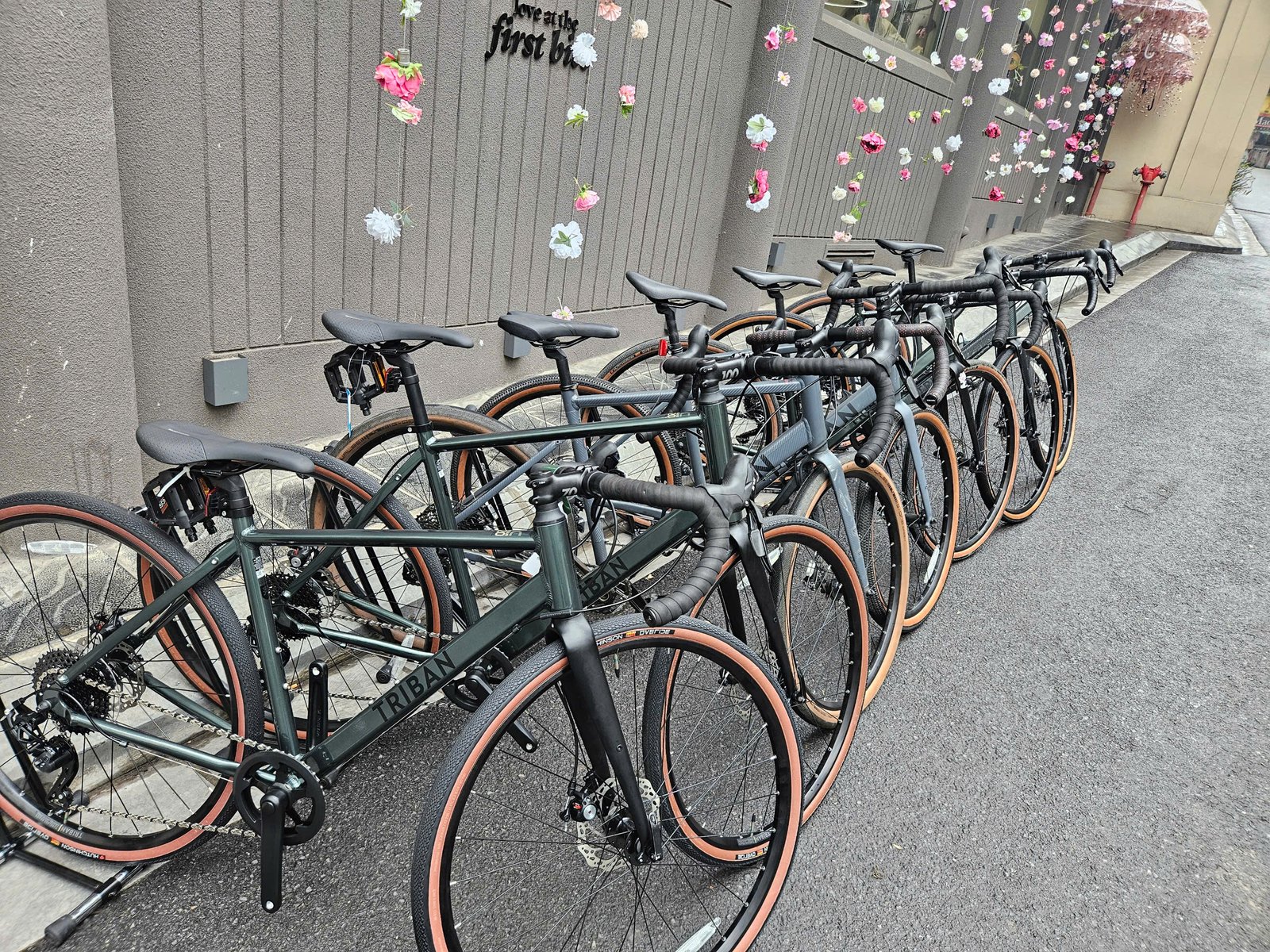 1779601532_gravel-bike1.jpg