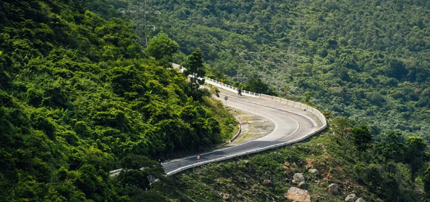 1783993928_road-cycling-hue-hoian.png