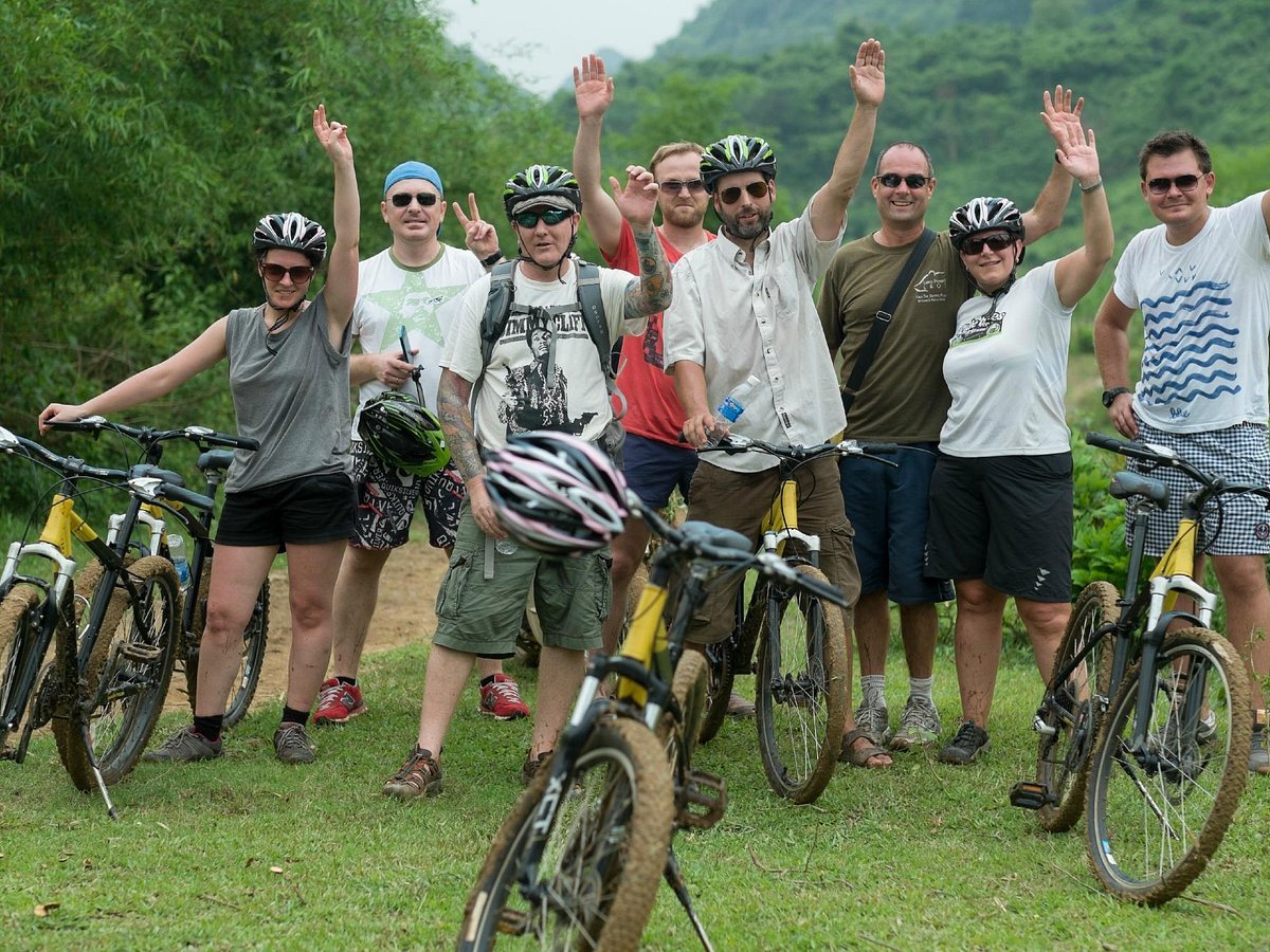 1784339320_award-winning-trails-ride-with-the-best-vietnam-ebike-cycling-tours.jpg