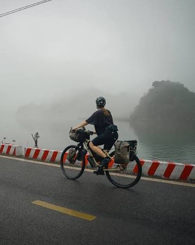 1784511544_pure-asphalt-adventure-5-day-vietnam-road-bike-cycling-holidays.jpg