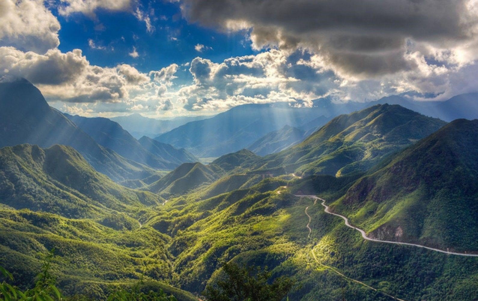 1784537790_master-the-o-quy-ho-pass-premium-vietnam-road-bike-cycling-holidays.jpeg