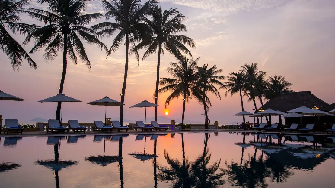 1784772761_perfect-balance-of-sweat-and-spa-premium-vietnam-cycling-luxury-tours.webp