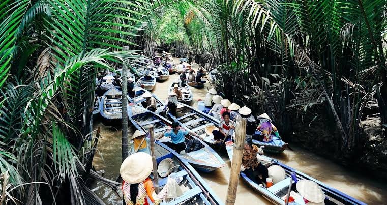 1784856657_explore-local-life-with-our-top-rated-mekong-delta-bike-tours.jpg
