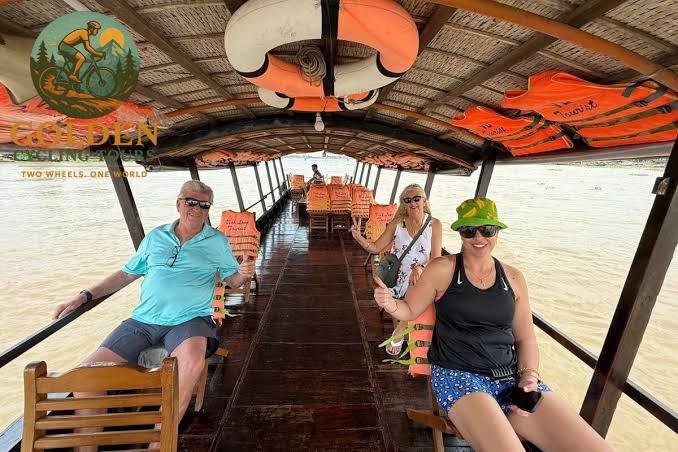 1784953608_ocean-winds-flat-roads-coastal-mekong-delta-road-bike-cycling-holidays.jpg