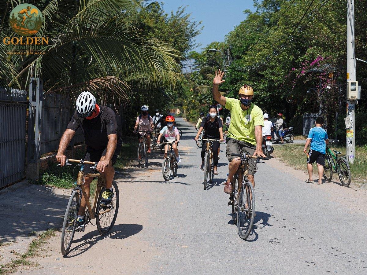 1784961383_best-dirt-canal-trails-off-road-mekong-delta-gravel-bike-tours.jpg