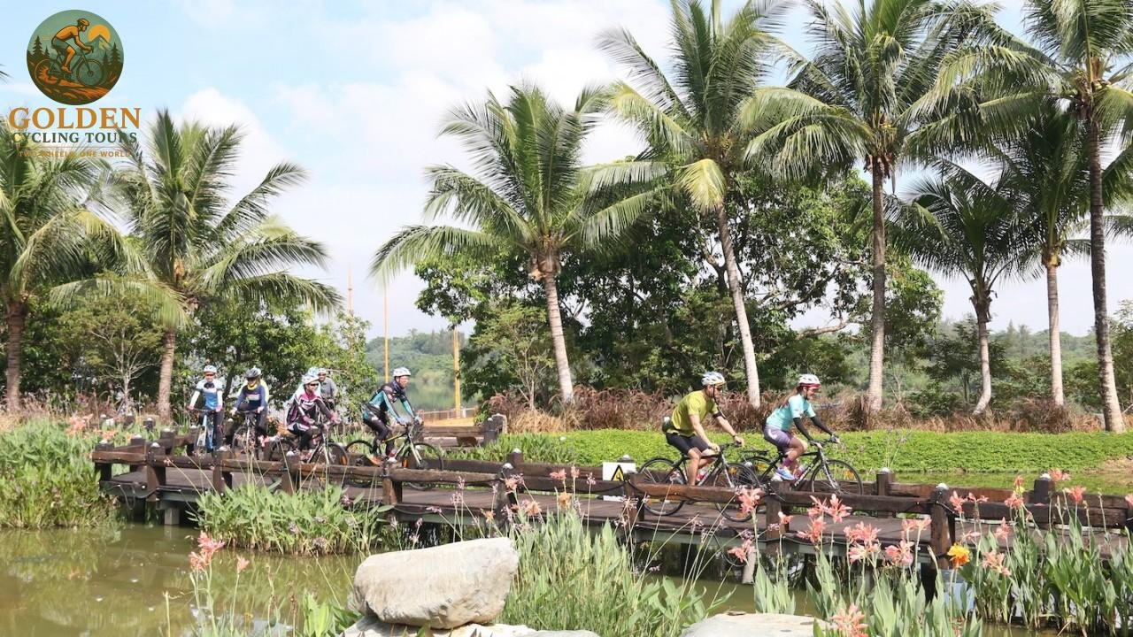 1785035411_ride-carbon-sleep-luxury-mekong-delta-cycling-luxury-tours.jpg