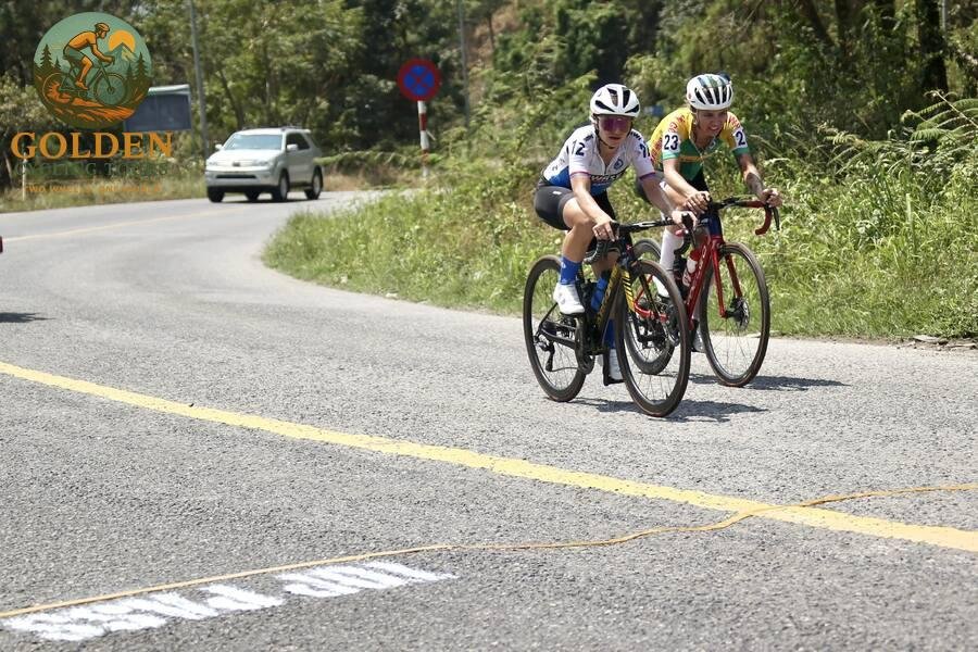 1785379412_hue-to-hoi-an-heritage-cycling-travel-like-royalty-guide.jpg