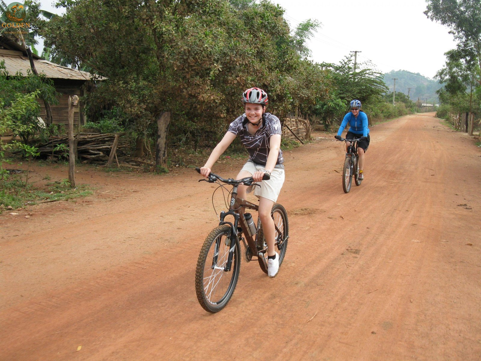 1785381052_saigon-to-nha-trang-speedboats-luxury-villas-cycling-guide.jpg