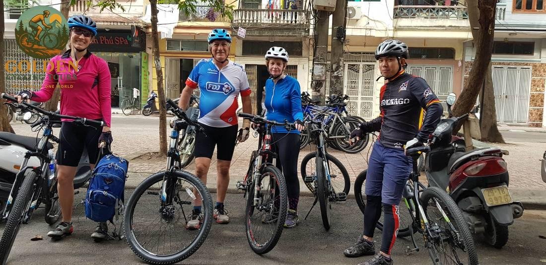 1785555561_experience-true-lao-hospitality-on-our-guided-laos-bike-tours.jpg