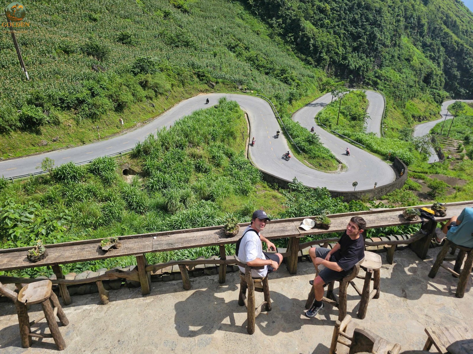 1787158931_luxury-cycling-tours-northern-vietnam-helicopters-speedboats-villas.jpeg
