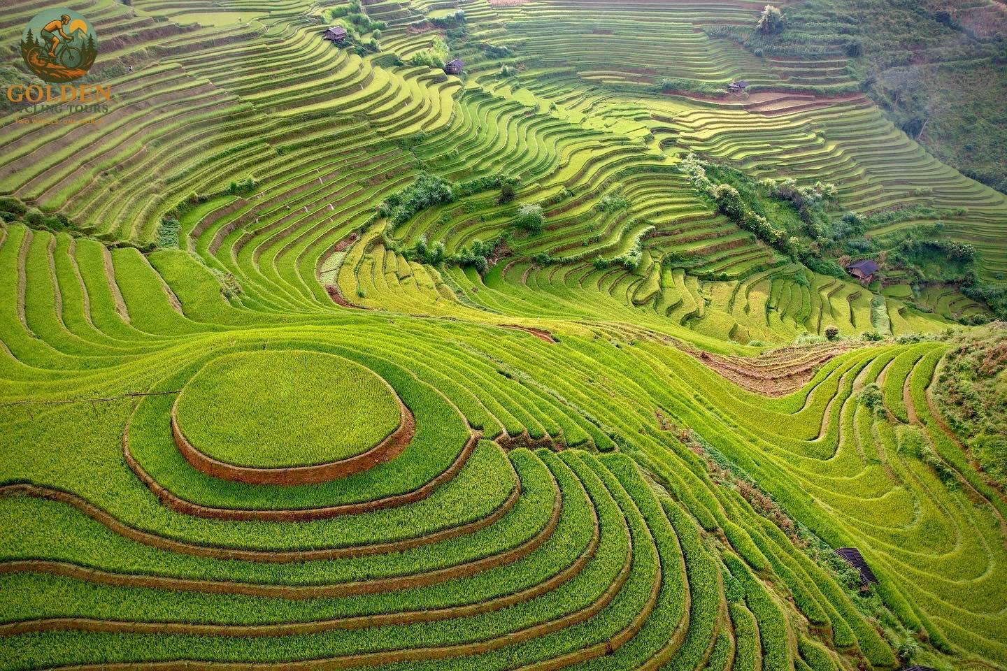 1787397353_gravel-riding-y-ty-sapa-high-altitude-expeditions.jpg