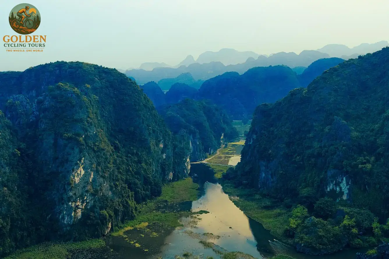 1787809207_group-biking-trips-in-northern-vietnam-custom-club-itineraries.webp