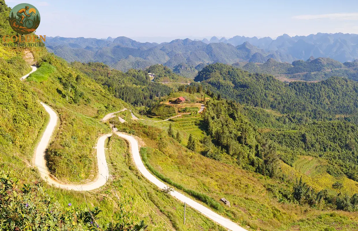 1787829021_4-day-ha-giang-mtb-challenge-high-altitude-pass-remote-tribal-trails.webp