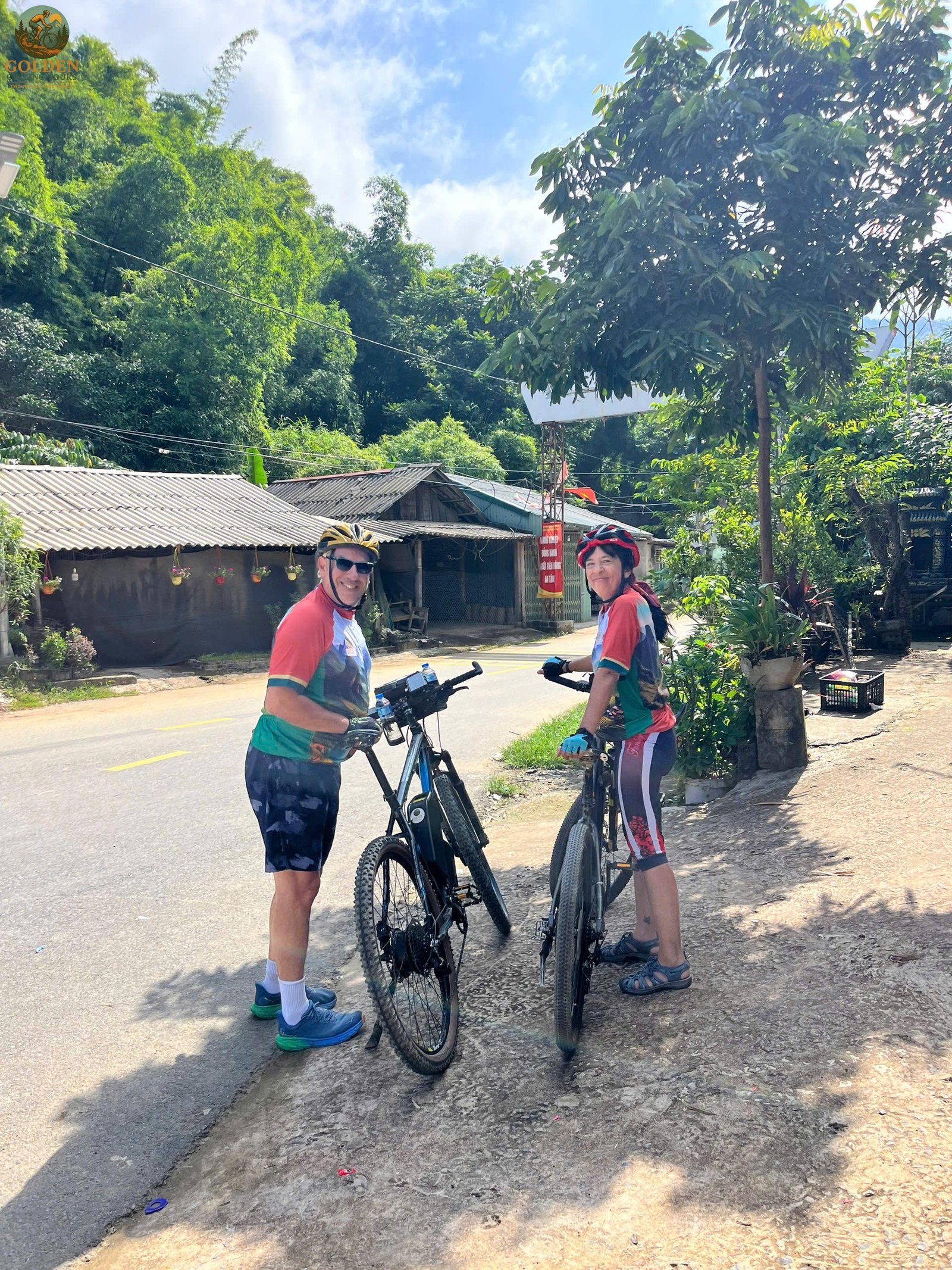 1790319964_gentle-altitude-biking-in-northern-vietnam-scenic-e-bike-trips.jpg