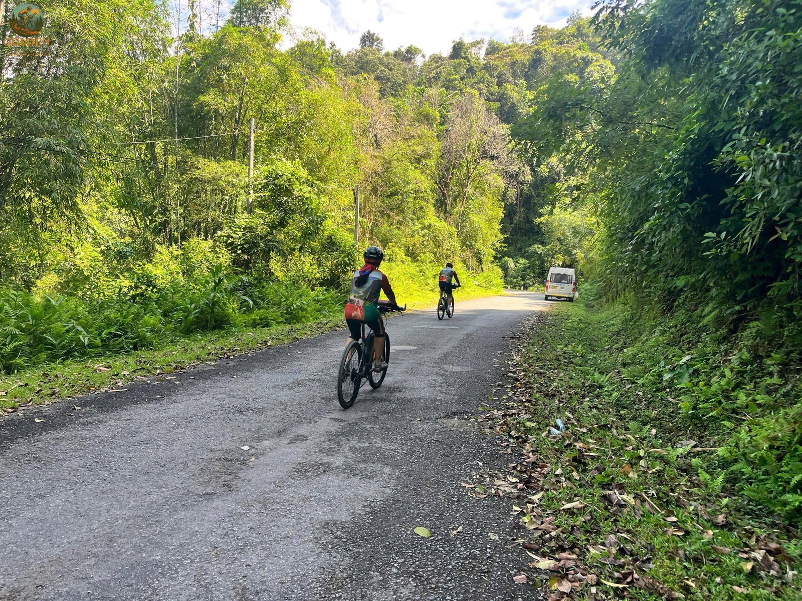 1790320141_e-bike-terrace-biking-in-hoang-su-phi-mu-cang-chai-golden-trails-guide.jpg