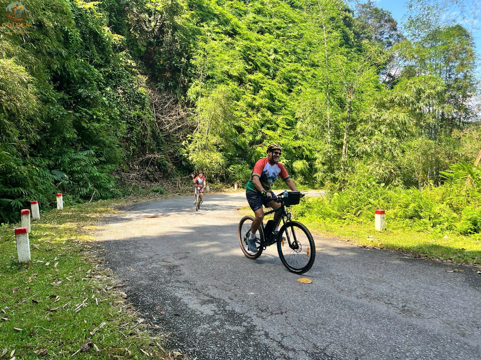 1790320455_self-guided-cycling-tours-in-northern-vietnam-complete-logistics-support-guide.jpg