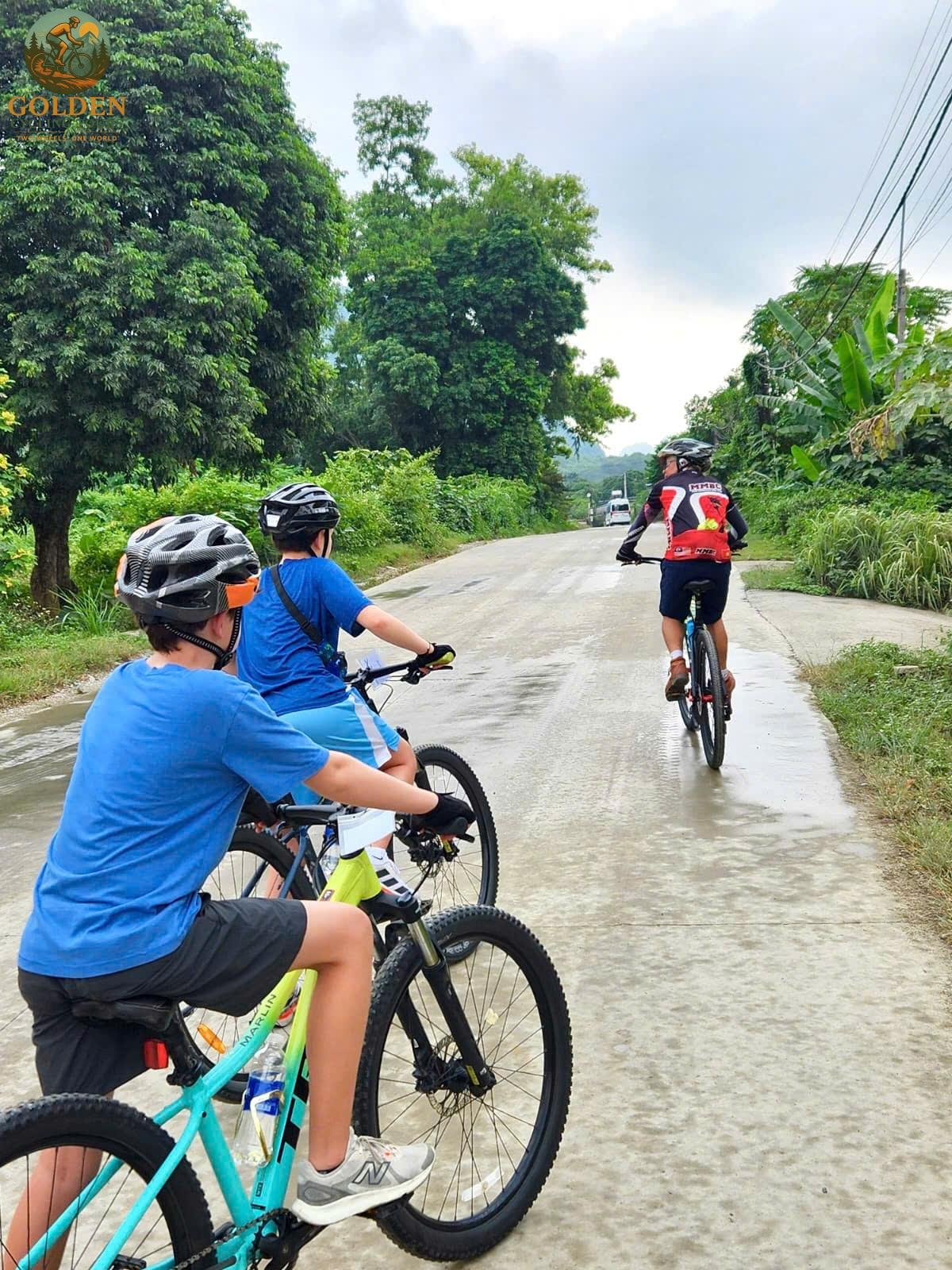 1791268884_vietnam_cycling_1.jpg