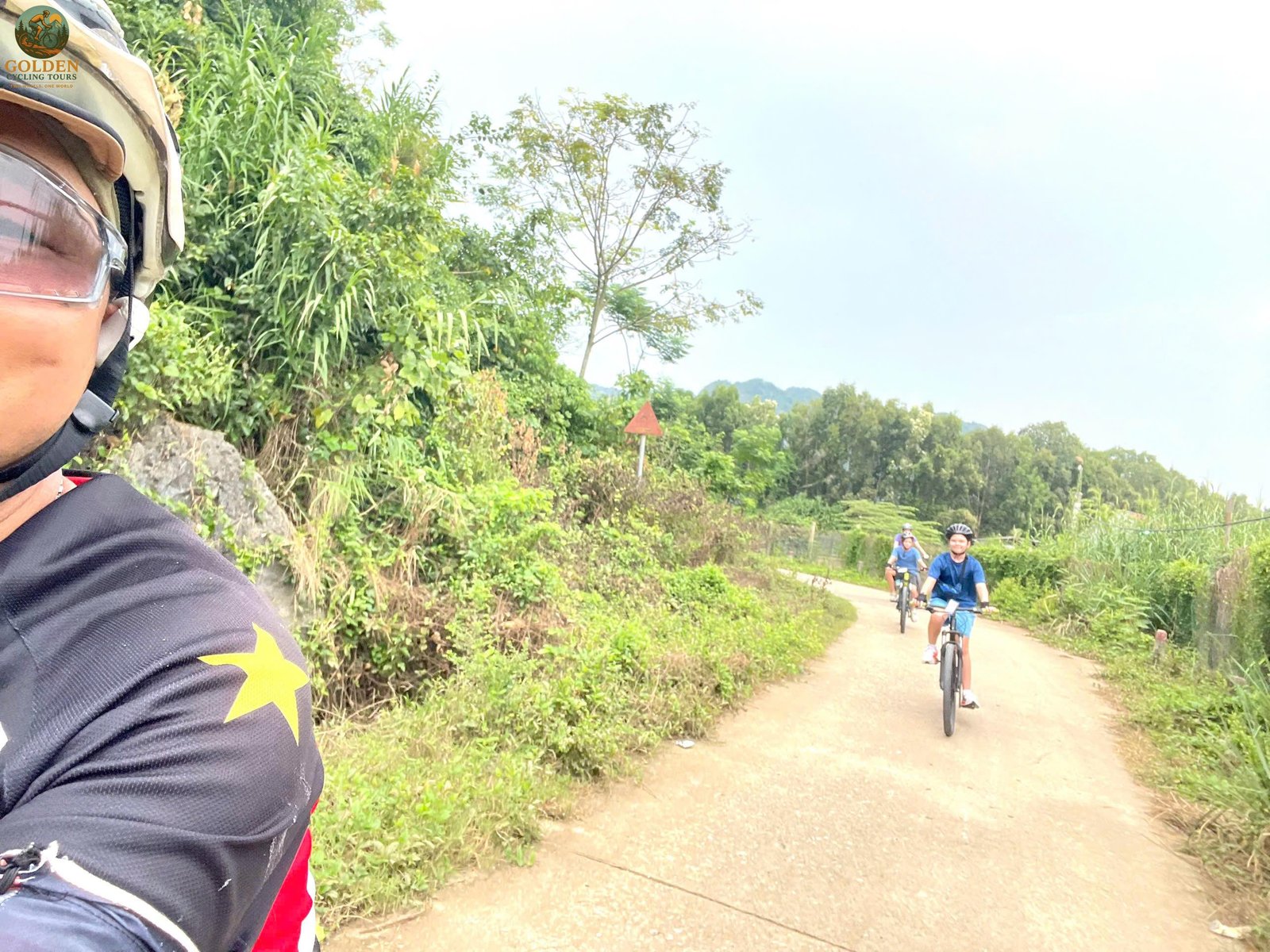 1791269472_vietnam_cycling_4.jpg