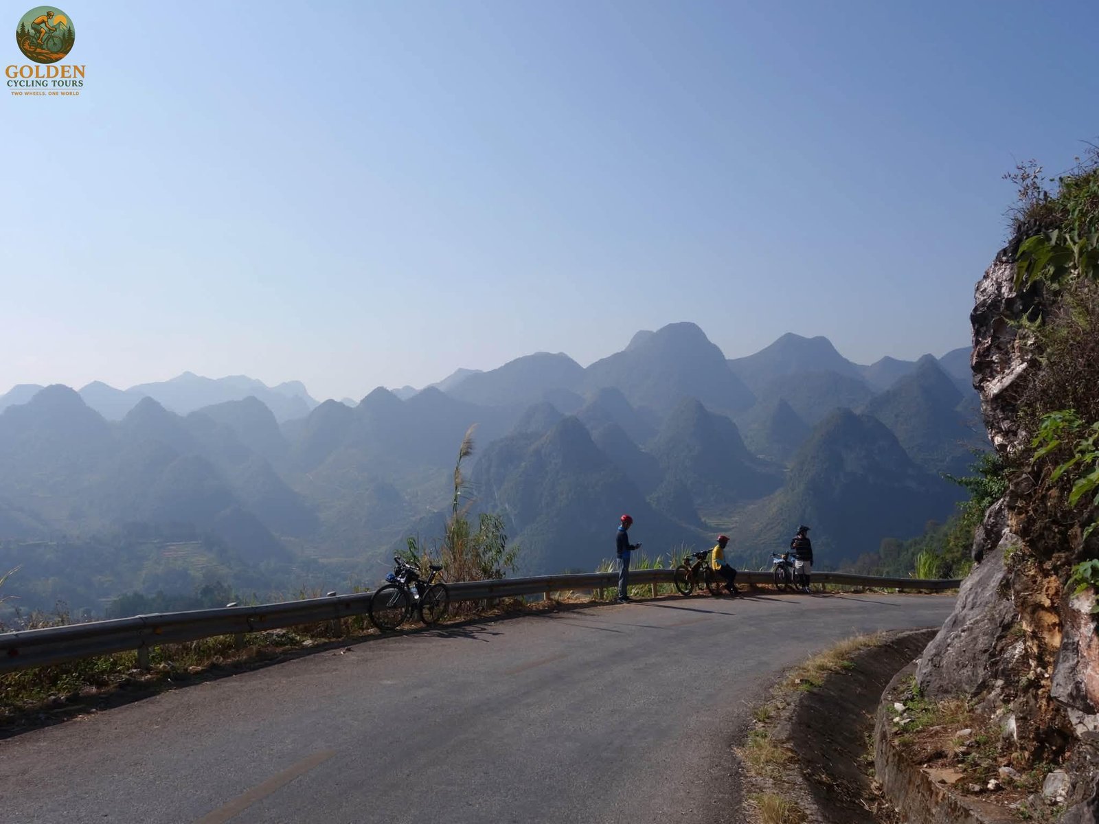 1792199586_ha-giang-cycling-tours-8.jpg