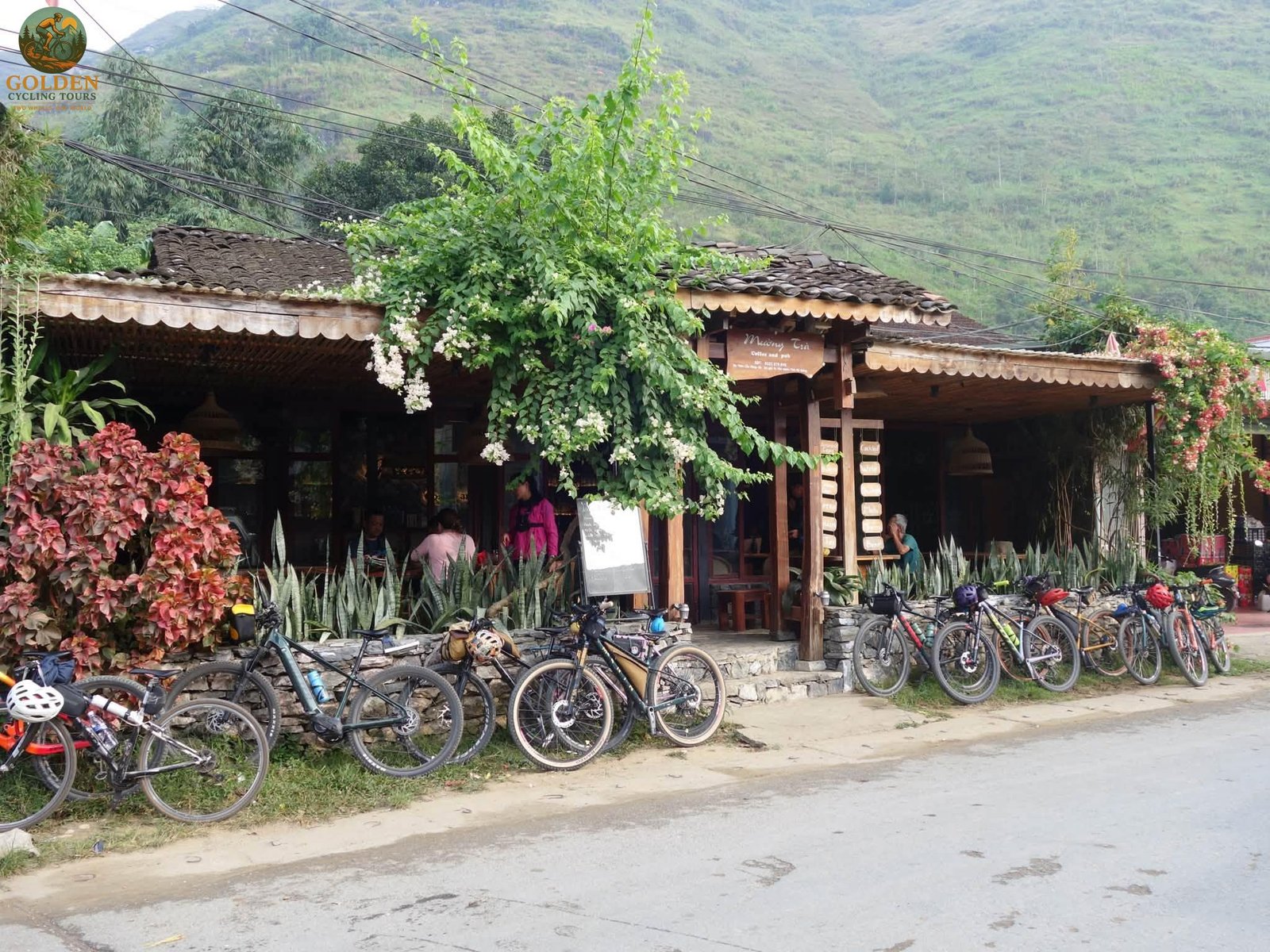1792572488_vietnam-ebike-tours-1.jpg