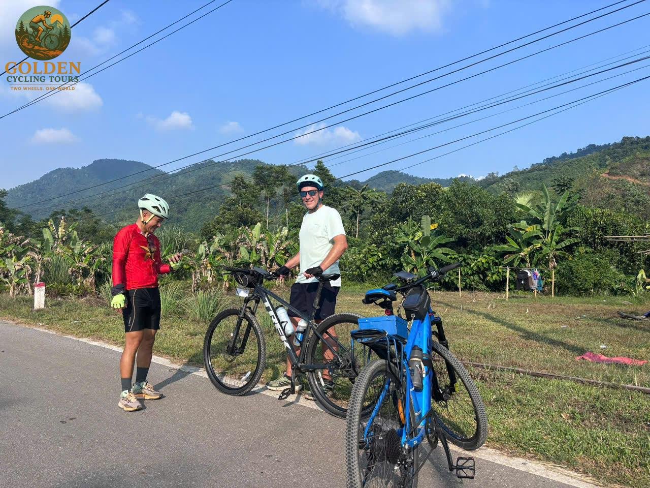 1792573447_vietnam-ebike-tours-6.jpg